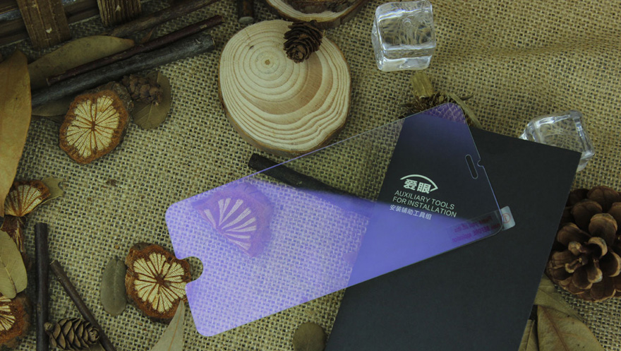 防藍光鋼化玻璃膜防指紋油污